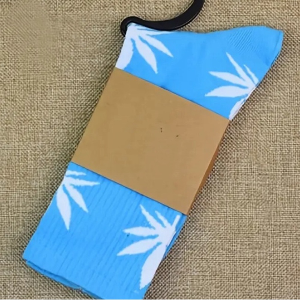Blue and White Leaves Socks (Size 6-10) NWT